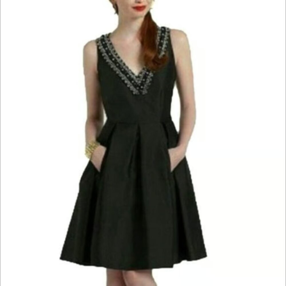 Kate Spade Beautiful Dabney Beaded Embellished V-Neck Dress | Blk | 12